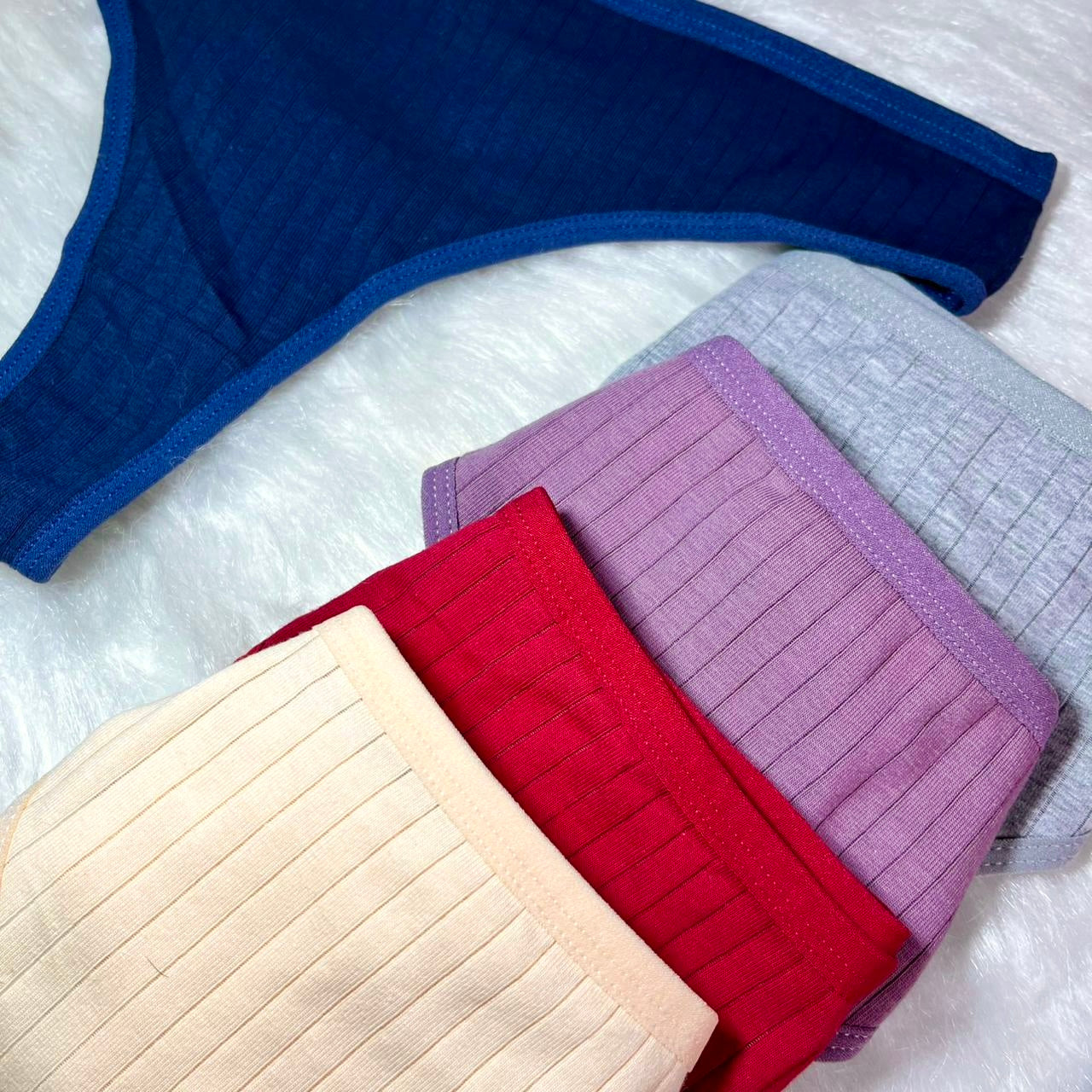 Calcinha de Algodão Lia Canelada