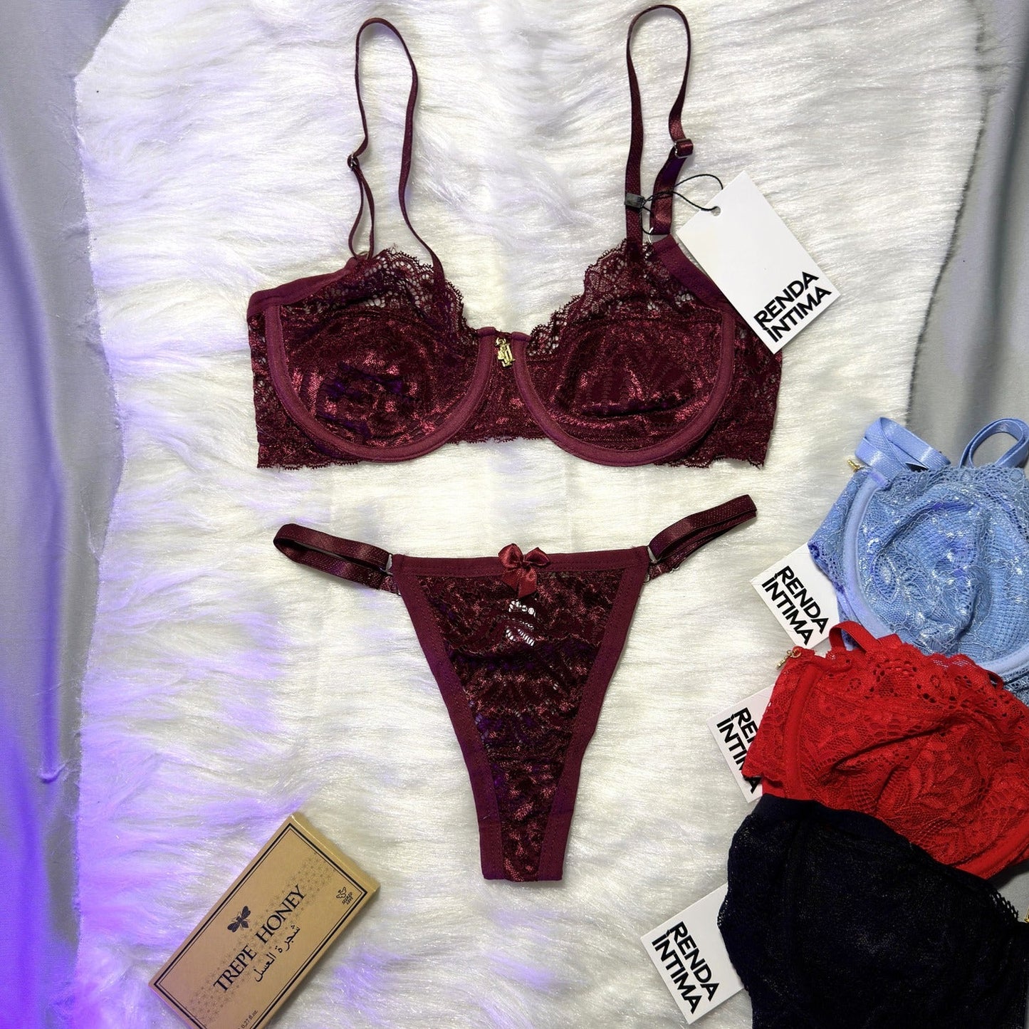 Conjunto de Lingerie Selene em Renda