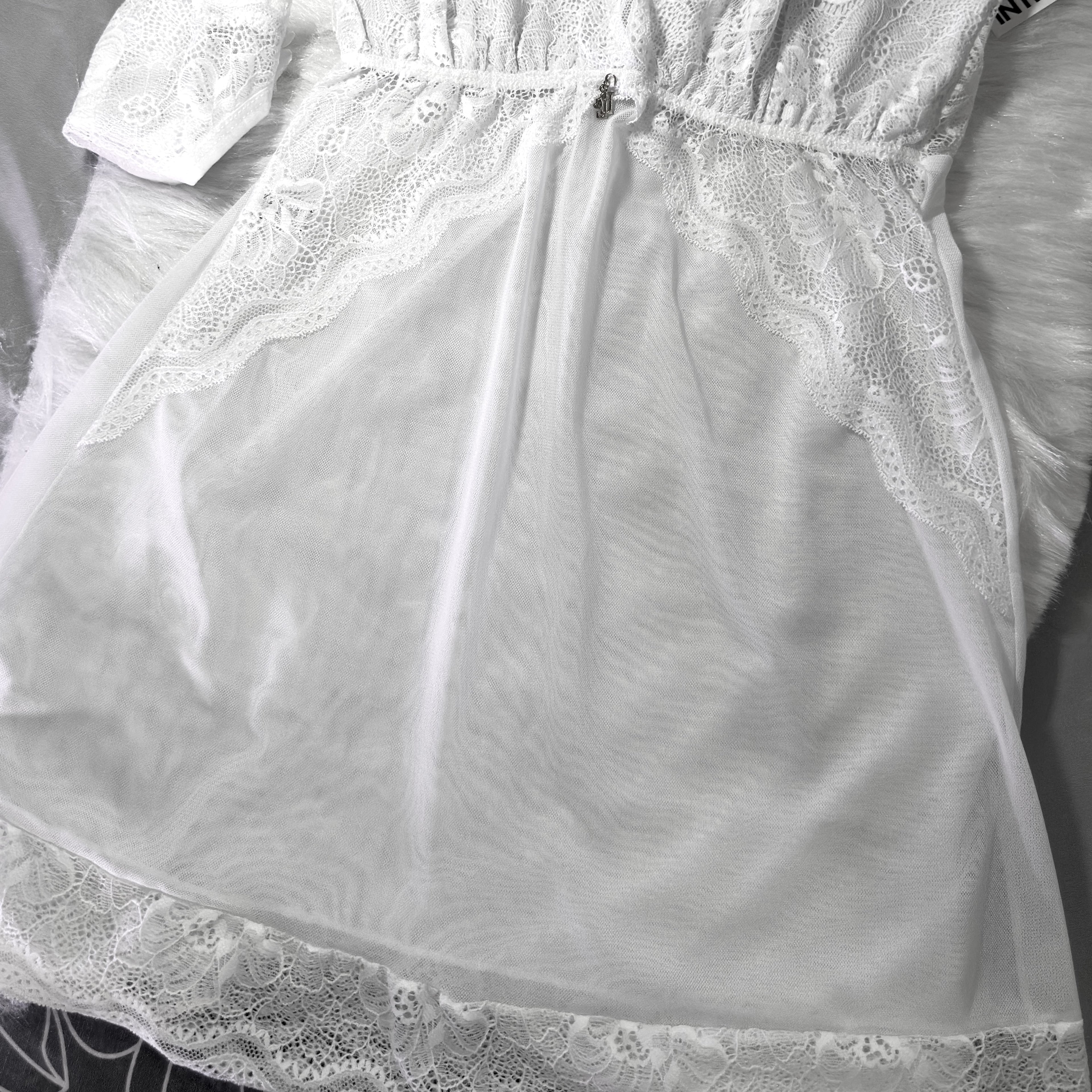 Camisola Romance em Tule e Renda